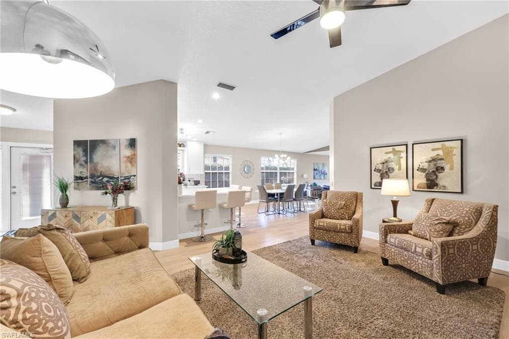 5781 Drummond WAY, NAPLES FL 34119-6