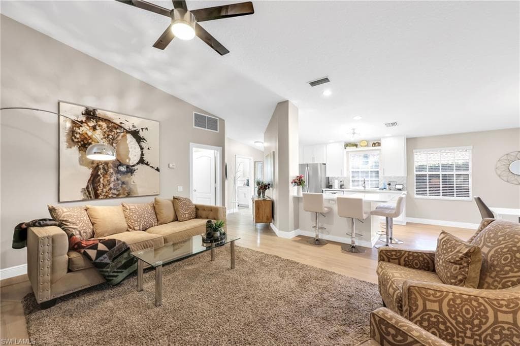 5781 Drummond WAY, NAPLES FL 34119-4