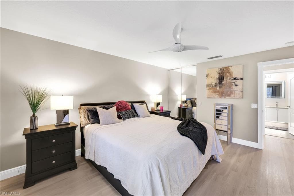 5781 Drummond WAY, NAPLES FL 34119-17