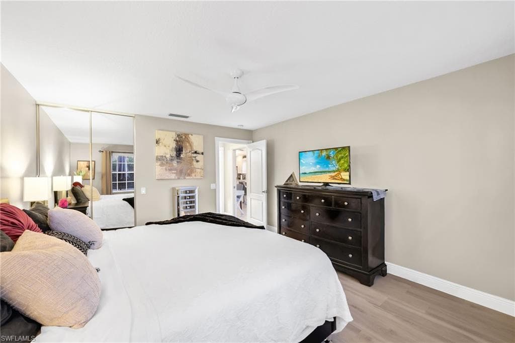 5781 Drummond WAY, NAPLES FL 34119-18