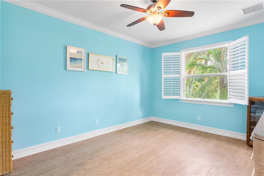 13105 SILVER THORN LOOP-12