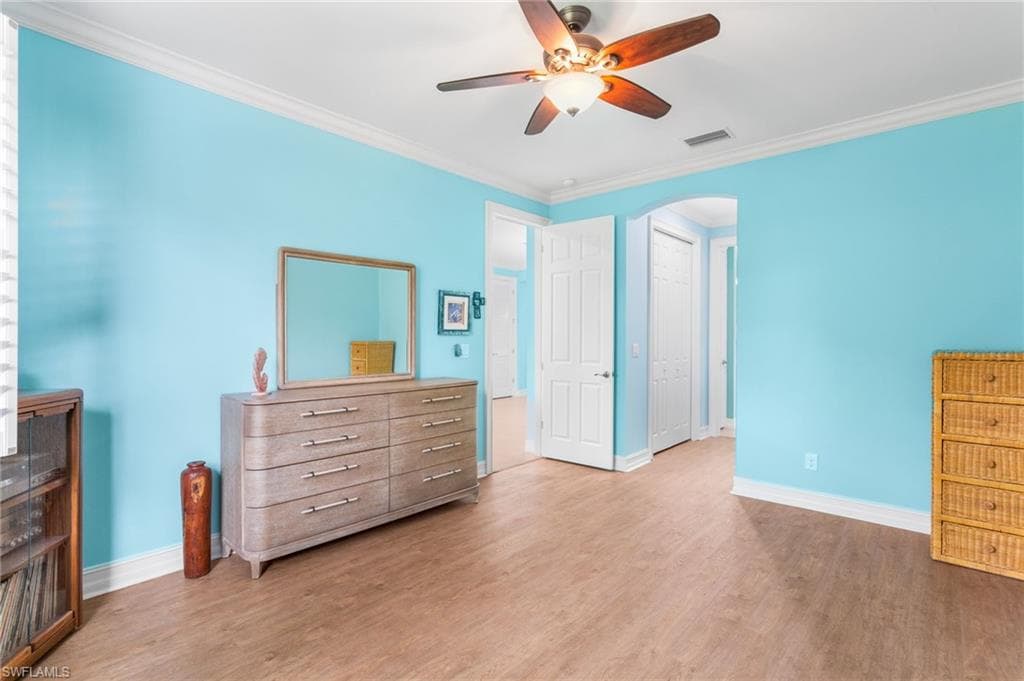 13105 SILVER THORN LOOP-11