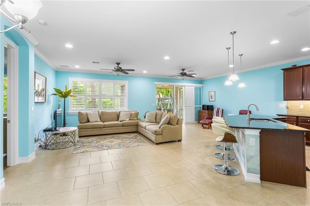 13105 SILVER THORN LOOP-10