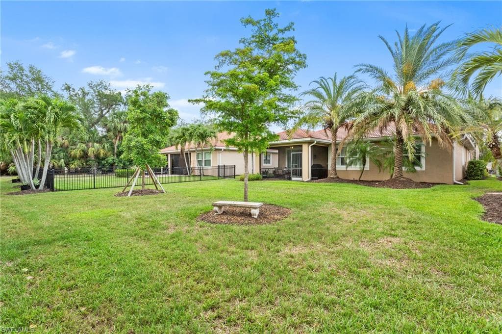 13105 SILVER THORN LOOP-28