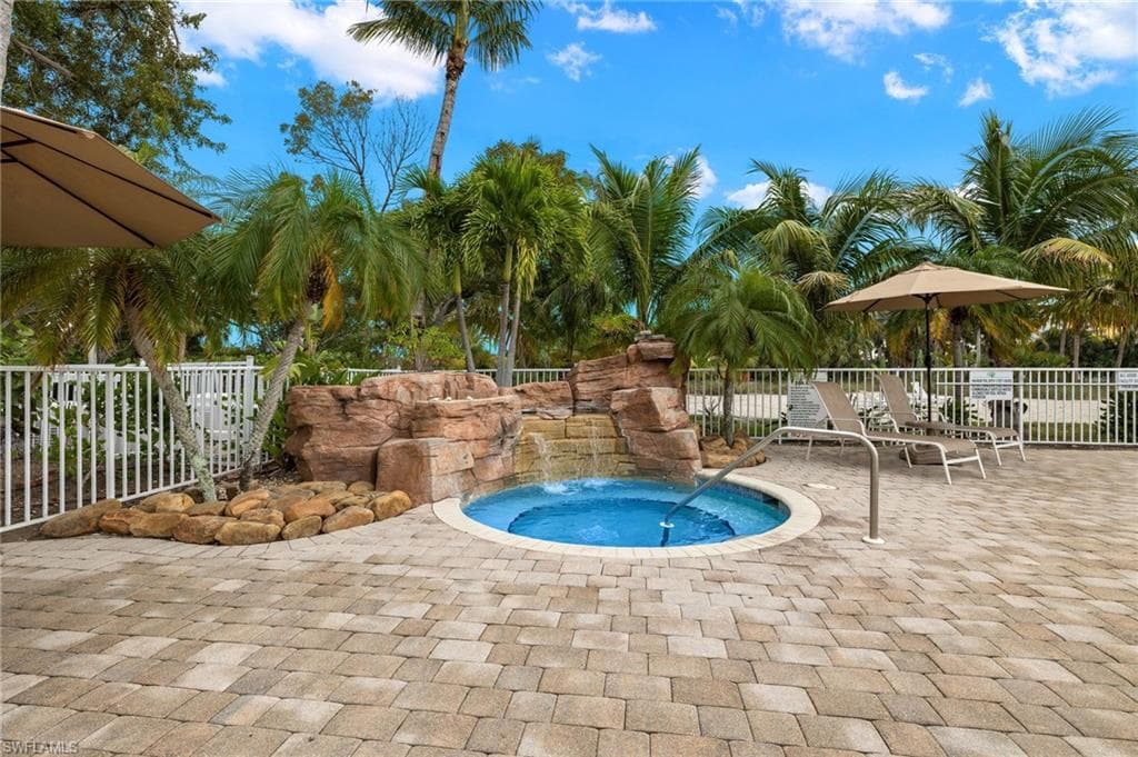 20061 Sanibel View CIR # 203, FORT MYERS FL 33908-21
