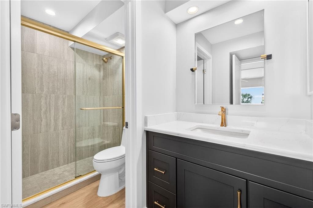 2311 W Gulf DR # 13, SANIBEL FL 33957-15