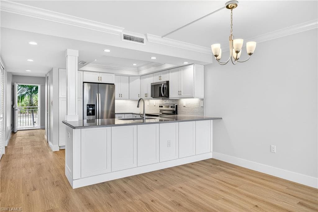 2311 W Gulf DR # 13, SANIBEL FL 33957-6