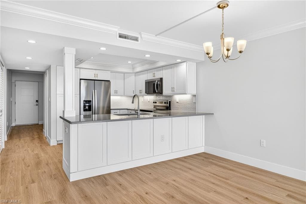 2311 W Gulf DR # 13, SANIBEL FL 33957-9