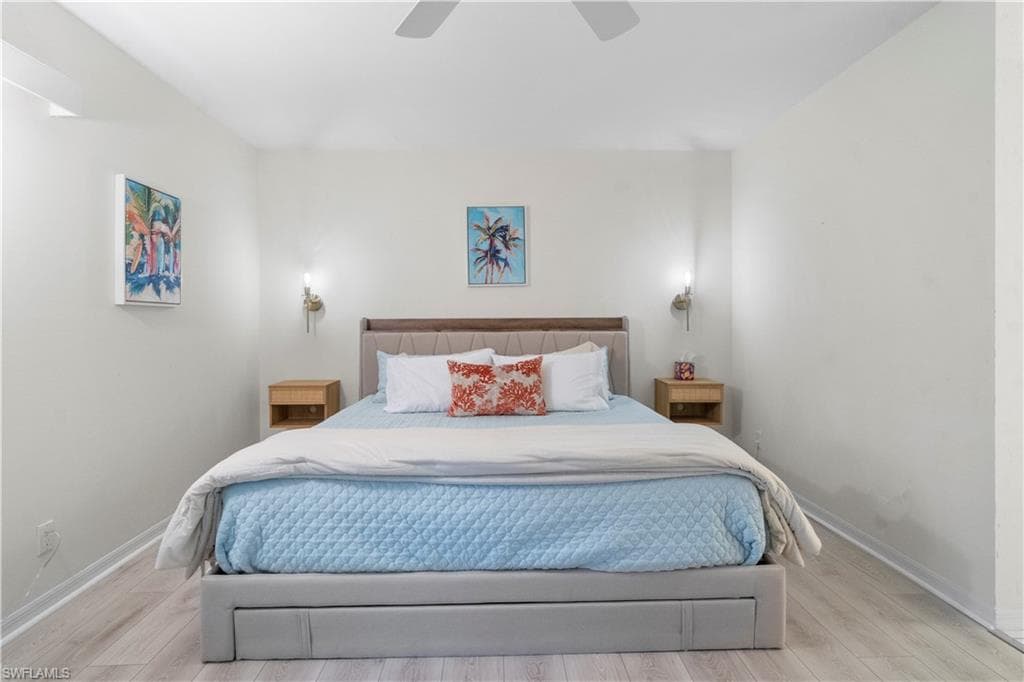 348 Carinosa CT # 10, NAPLES FL 34110-5