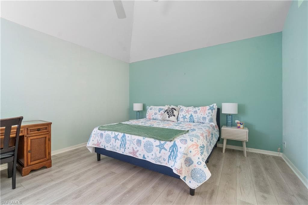348 Carinosa CT # 10, NAPLES FL 34110-7