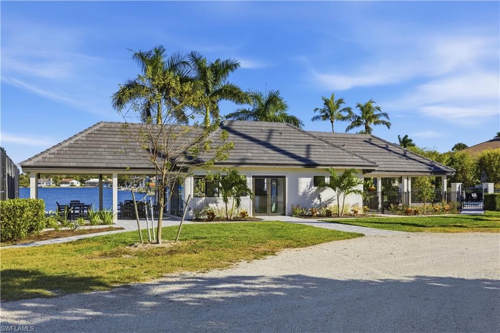 5090 Harborage DR, FORT MYERS FL 33908-9