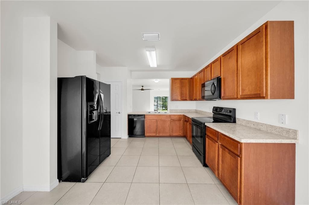 3477 Acapulco CIR, CAPE CORAL FL 33909-26