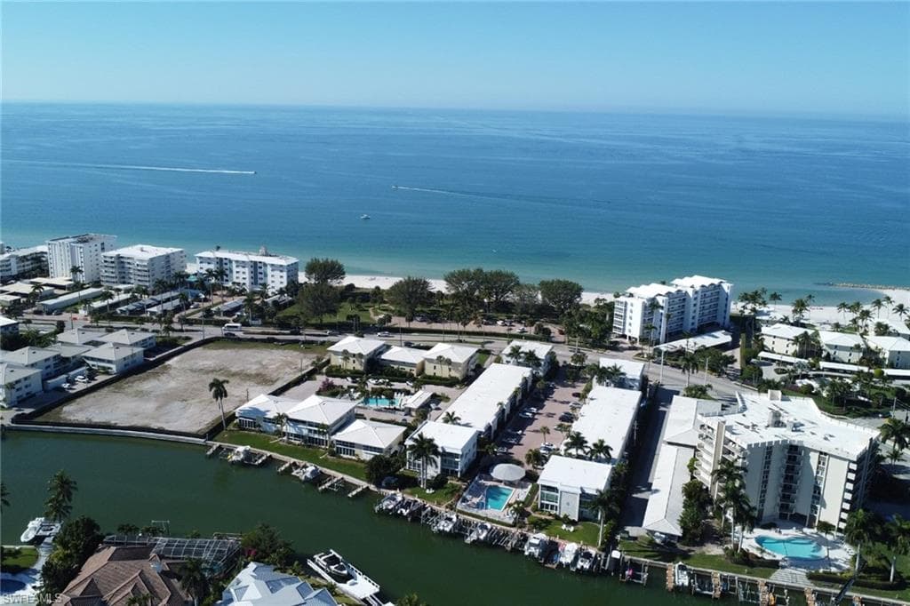 2100 Gulf Shore BLVD N 113-46