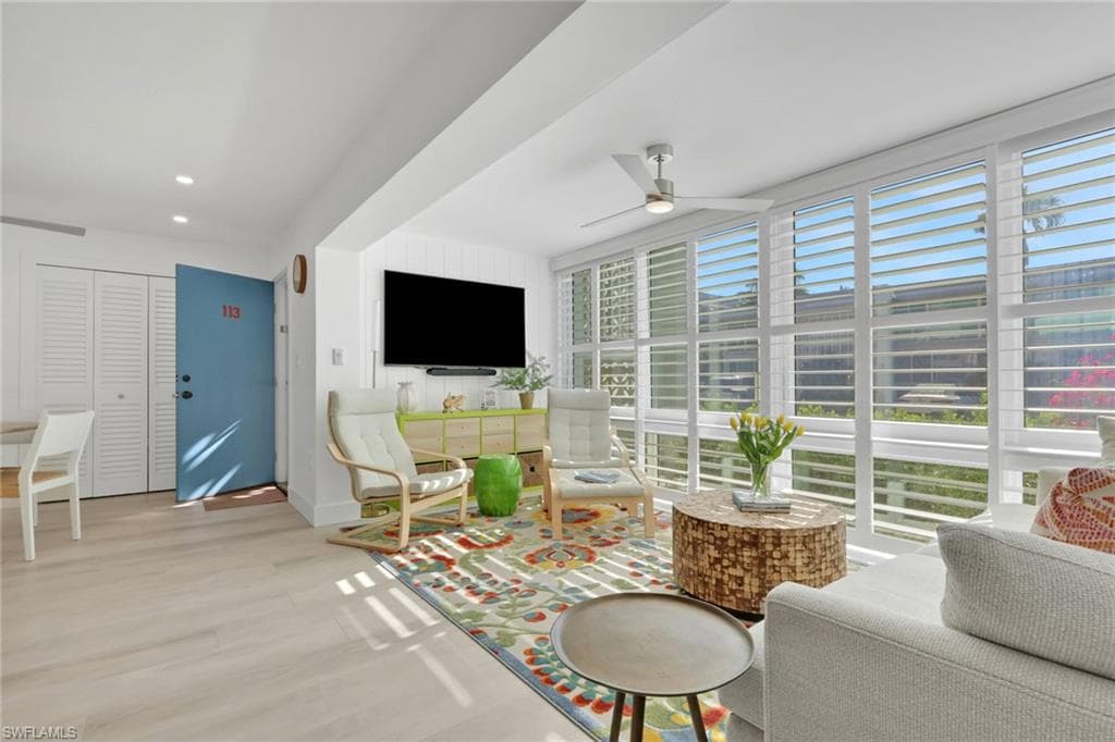 2100 Gulf Shore BLVD N 113-8