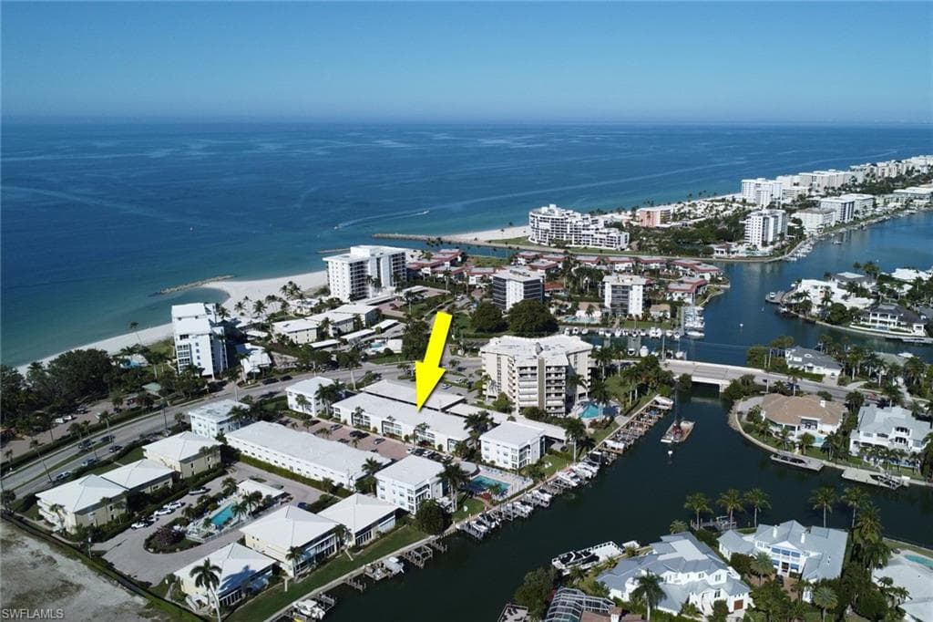 2100 Gulf Shore BLVD N 113-37