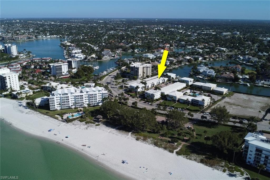 2100 Gulf Shore BLVD N 113-40