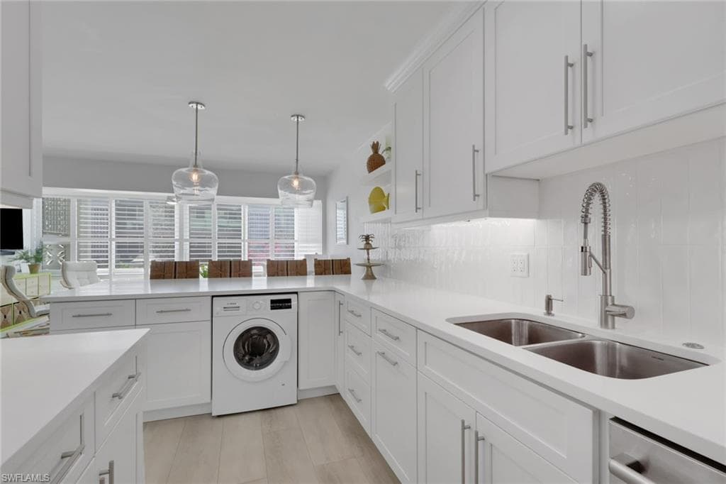 2100 Gulf Shore BLVD N 113-14