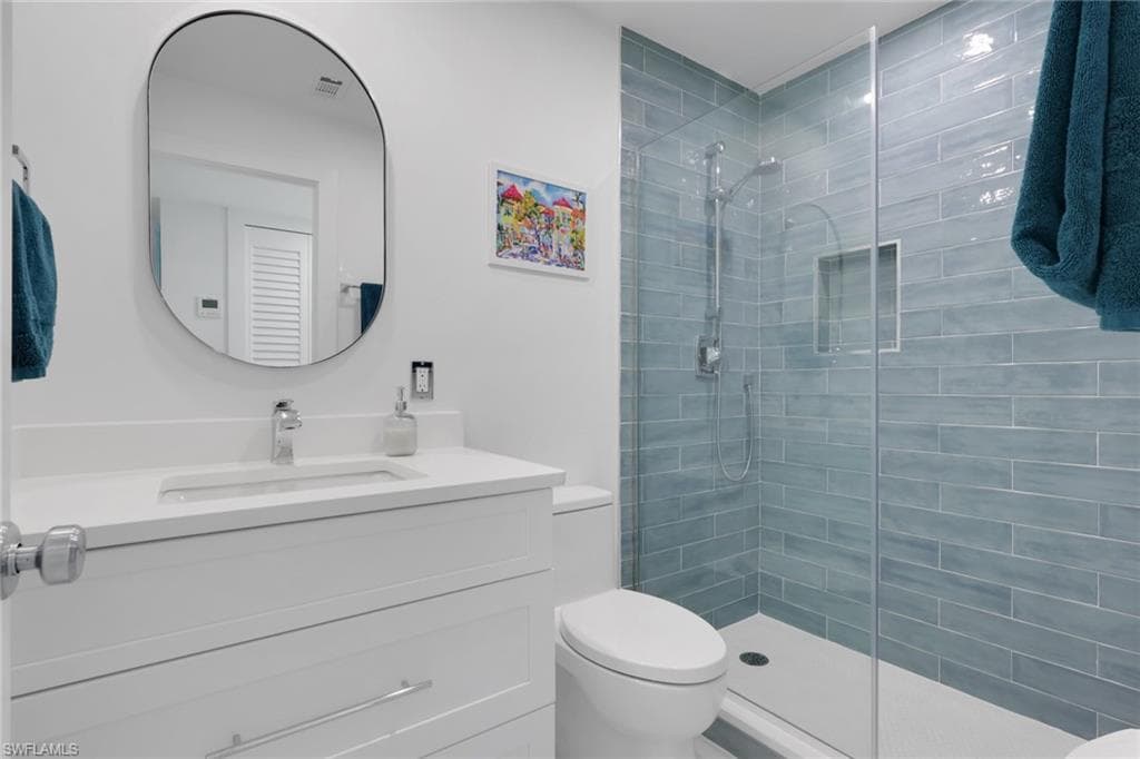 2100 Gulf Shore BLVD N 113-18