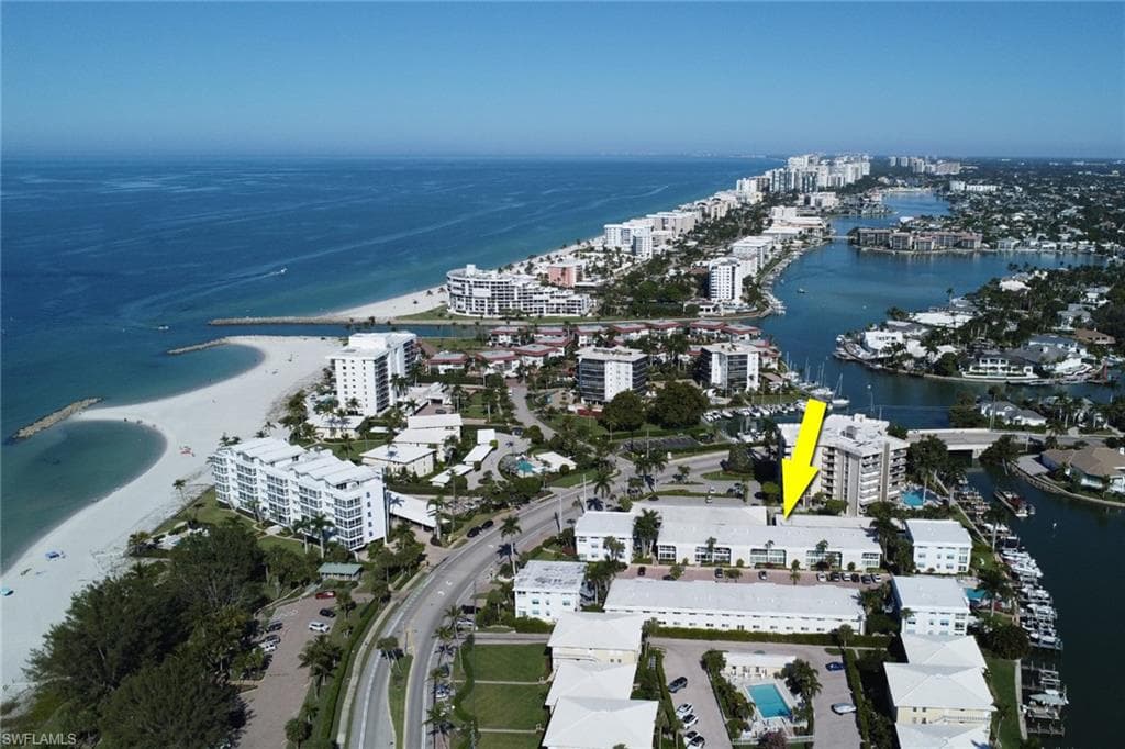 2100 Gulf Shore BLVD N 113-38