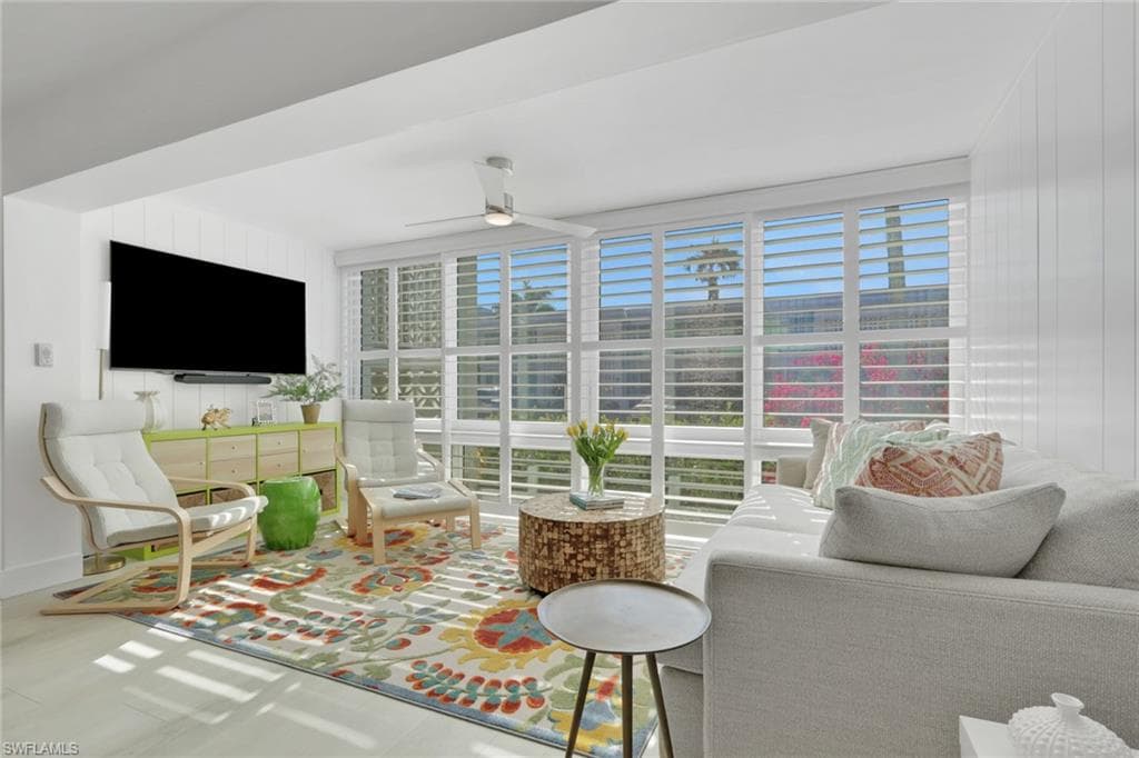 2100 Gulf Shore BLVD N 113-7