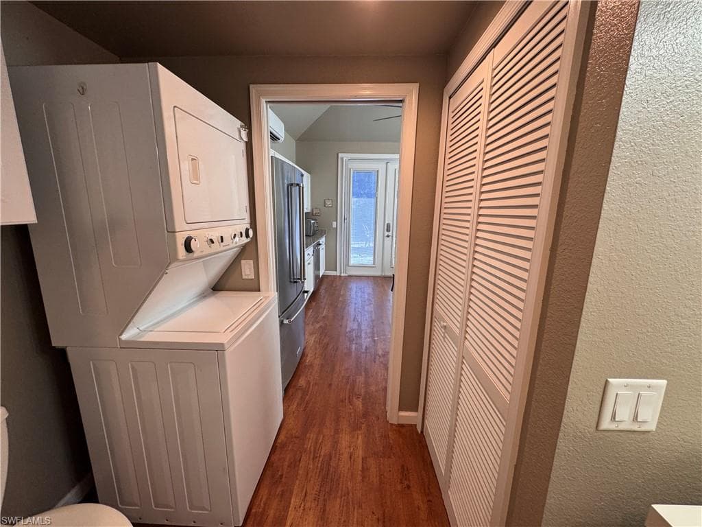 Lot 193 3002 Cupola LN N-12