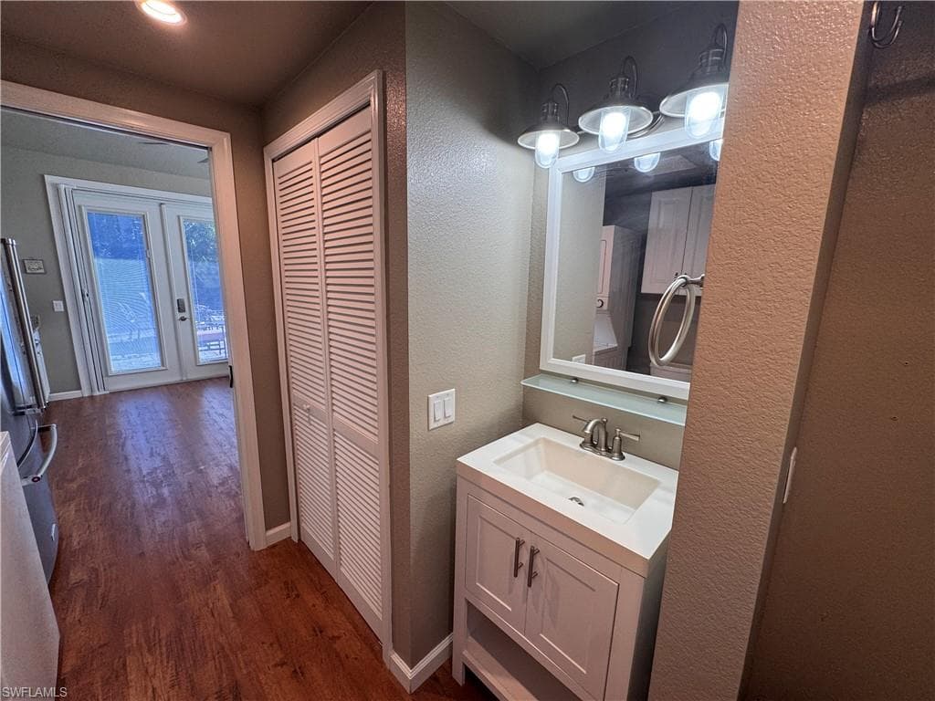 Lot 193 3002 Cupola LN N-10