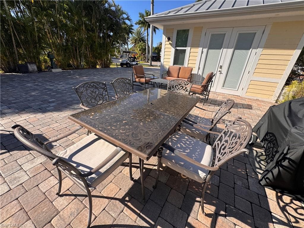 Lot 193 3002 Cupola LN N-19