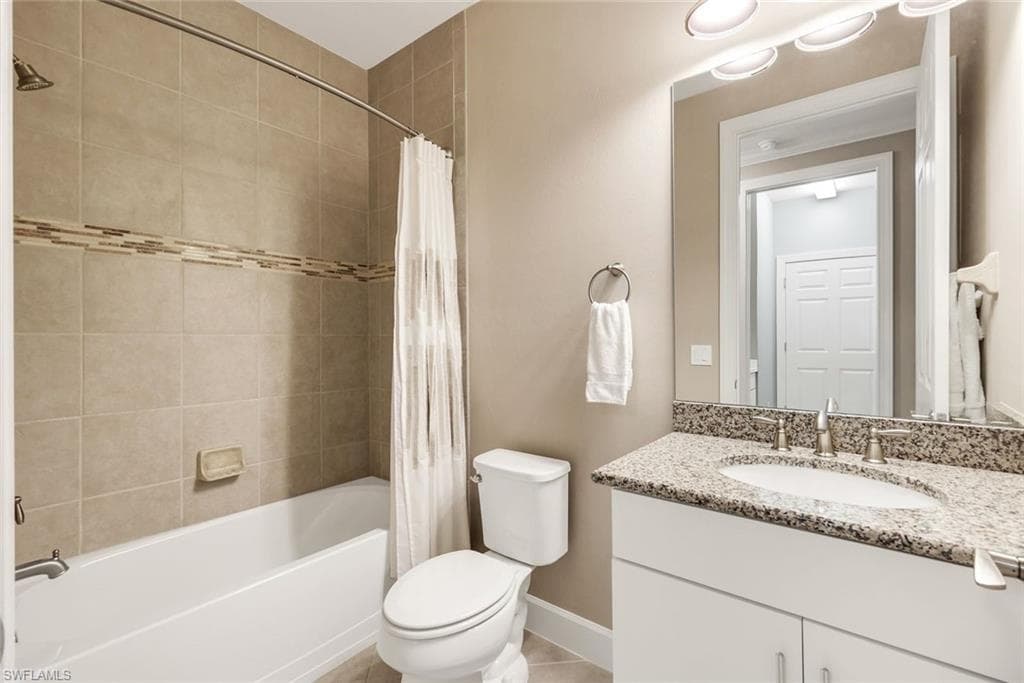 12045 Covent Garden CT # 2101, NAPLES FL 34120-21
