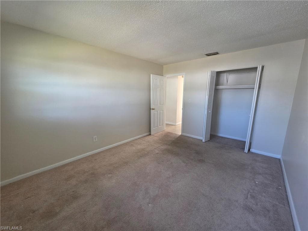 46 Hamlin CT, LEHIGH ACRES FL 33936-7