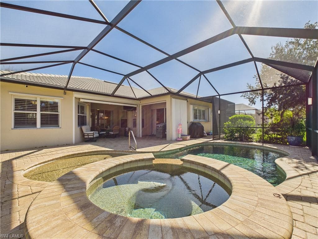 14111 Creek CT, FORT MYERS FL 33908-36