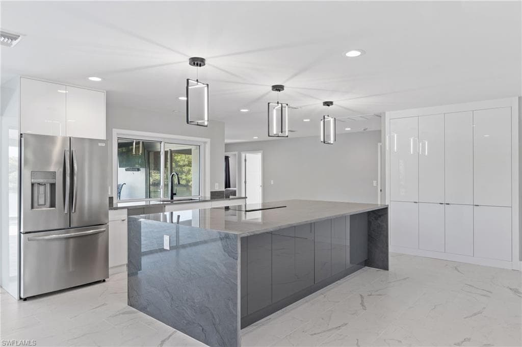 432 Seaworthy RD, NORTH FORT MYERS FL 33903-18