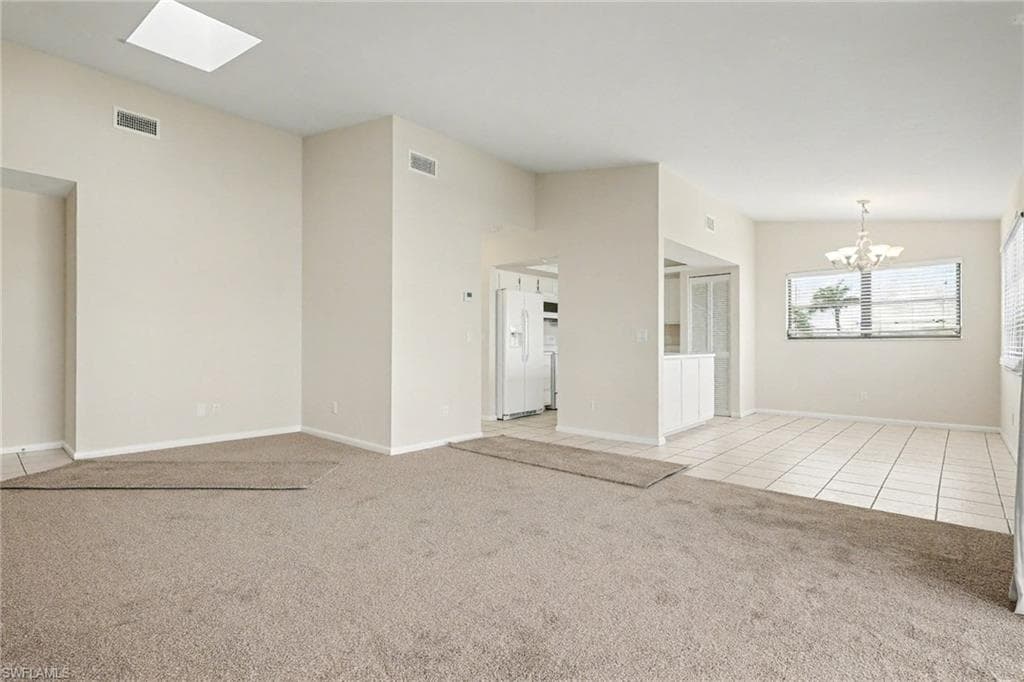4528 SE 5th PL 8-4