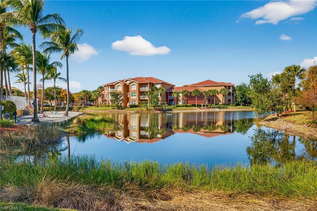 15585 Ocean Walk CIR # 215, FORT MYERS FL 33908-24