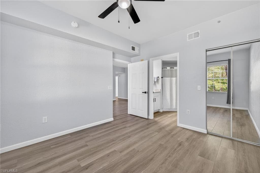 15585 Ocean Walk CIR # 215, FORT MYERS FL 33908-28