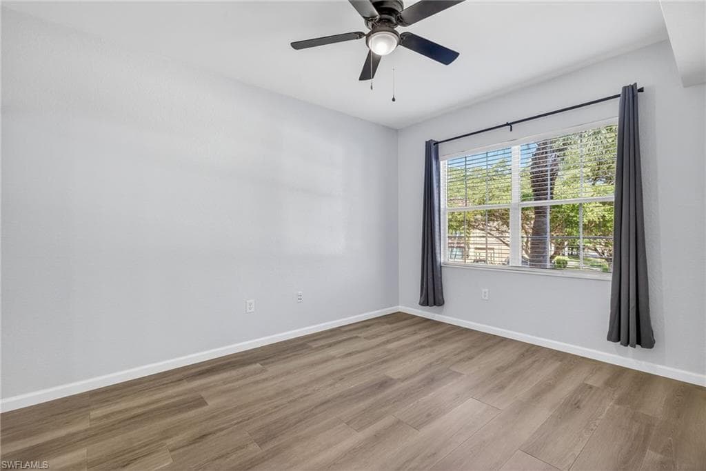 15585 Ocean Walk CIR # 215, FORT MYERS FL 33908-7