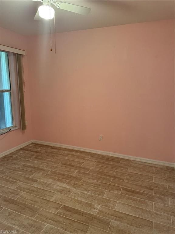 210 Plainfield ST, LEHIGH ACRES FL 33936-5