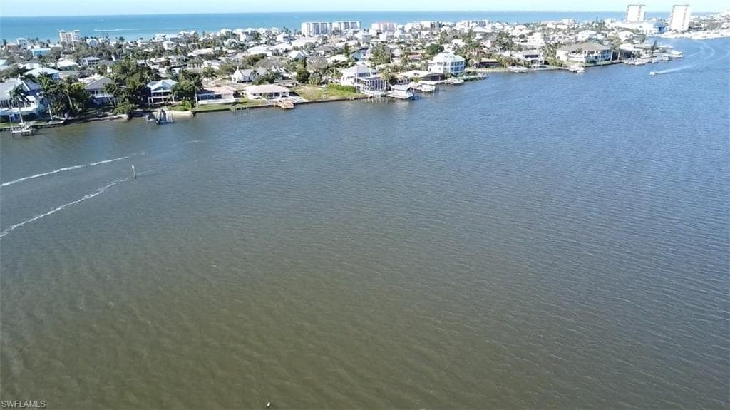 5630 Williams DR, FORT MYERS BEACH FL 33931-11