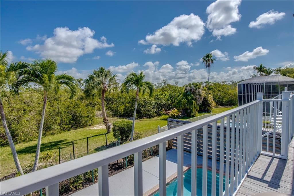 12142 Siesta DR, FORT MYERS BEACH FL 33931-22