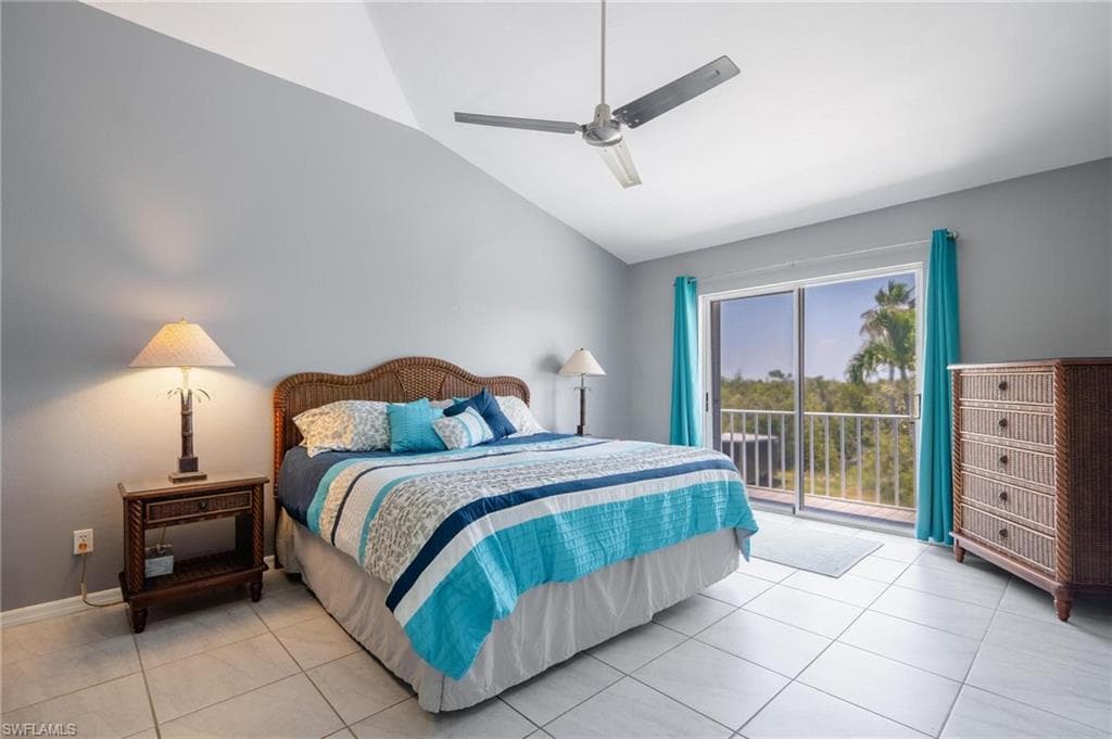 12142 Siesta DR, FORT MYERS BEACH FL 33931-10