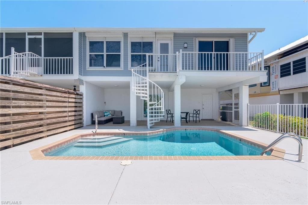 12142 Siesta DR, FORT MYERS BEACH FL 33931-20