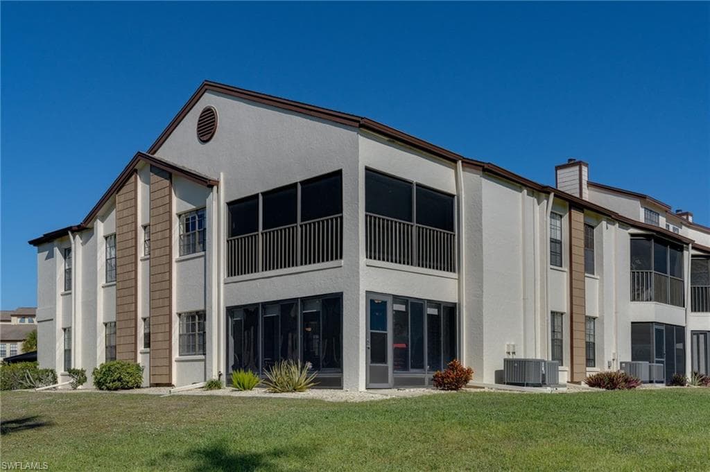 17260 Eagle TRCE # 6, FORT MYERS FL 33908-23