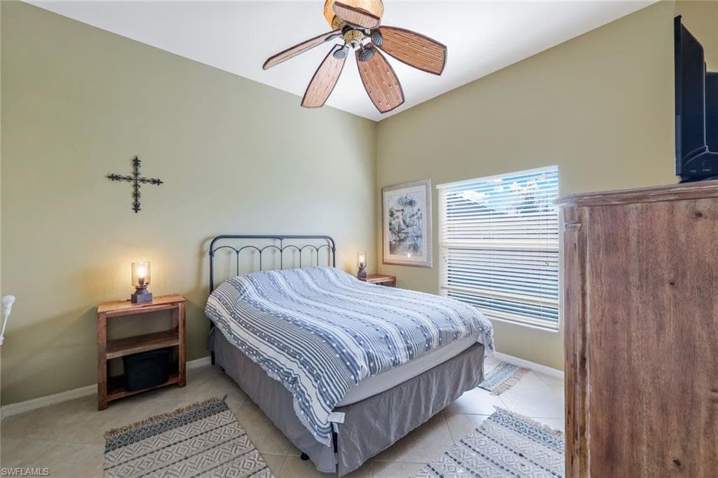 2790 Cypress Trace CIR # 2228, NAPLES FL 34119-11