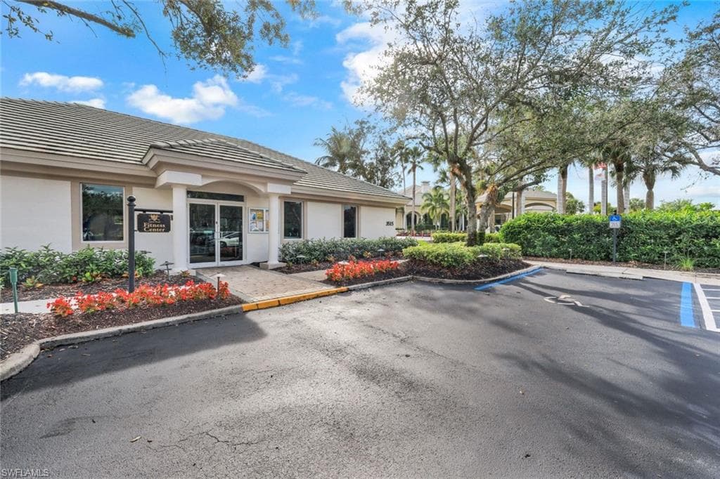 2790 Cypress Trace CIR # 2228, NAPLES FL 34119-4