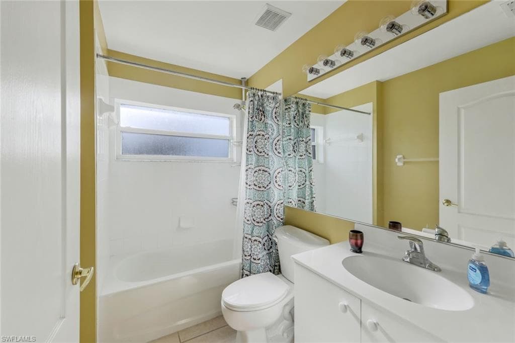 2790 Cypress Trace CIR # 2228, NAPLES FL 34119-10