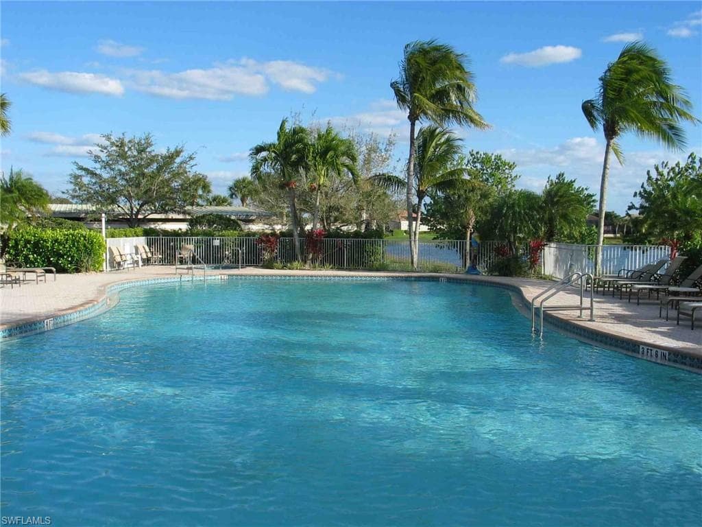 8917 Greenwich Hills WAY, FORT MYERS FL 33908-15