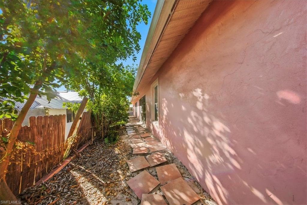 4438 Pine Lake RD, BONITA SPRINGS FL 34134-26