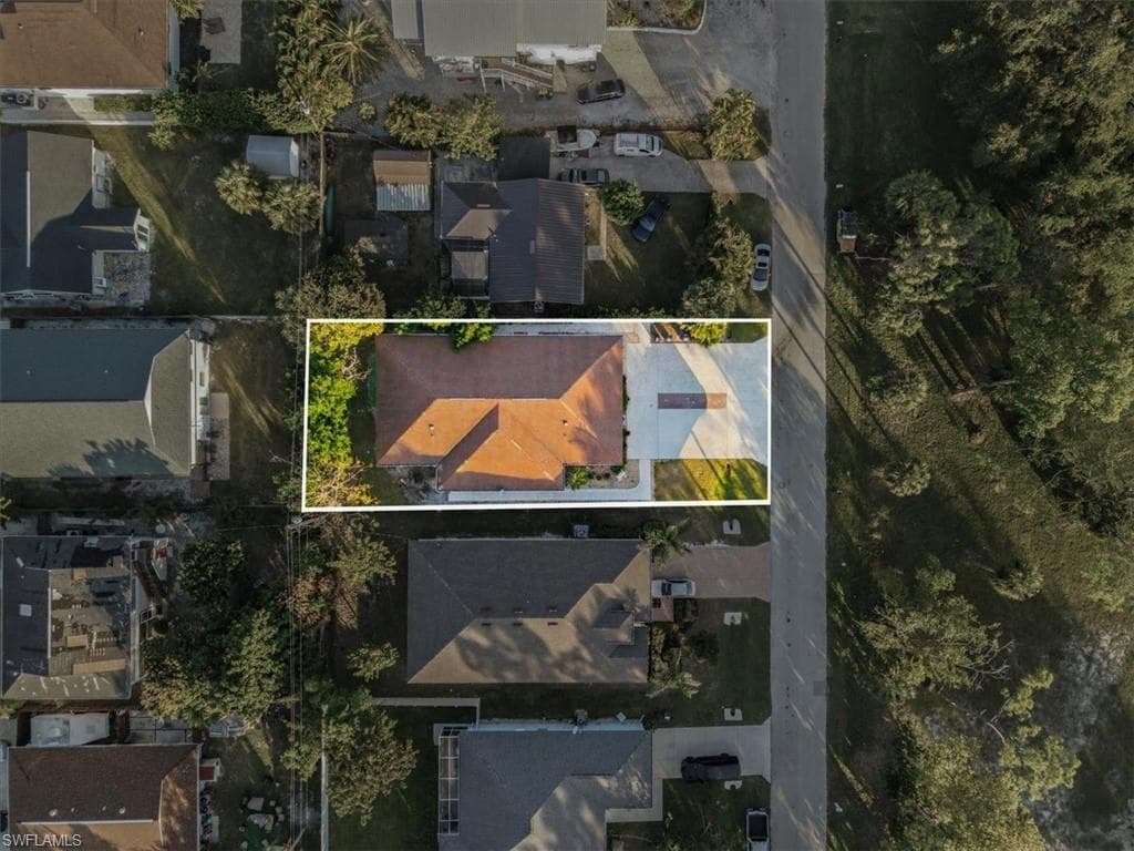 4438 Pine Lake RD, BONITA SPRINGS FL 34134-30