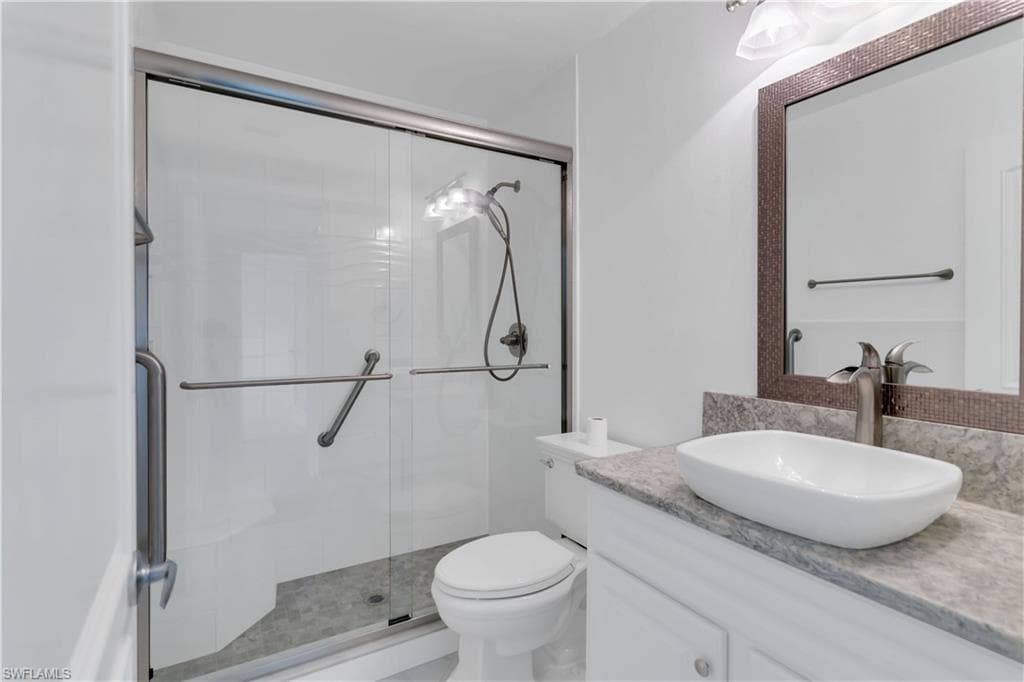 8382 Charter Club CIR # 4, FORT MYERS FL 33919-21