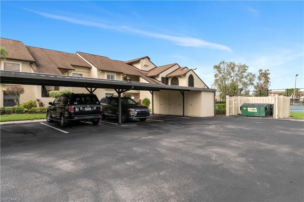 8382 Charter Club CIR # 4, FORT MYERS FL 33919-32