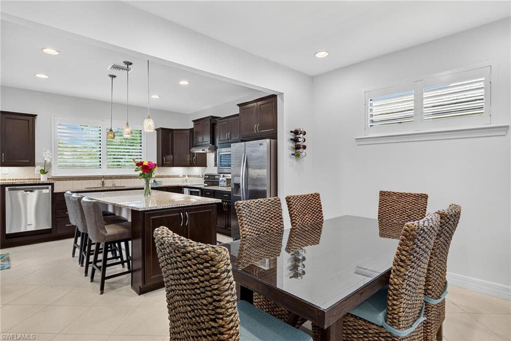 12048 Moorhouse PL, FORT MYERS FL 33913-7